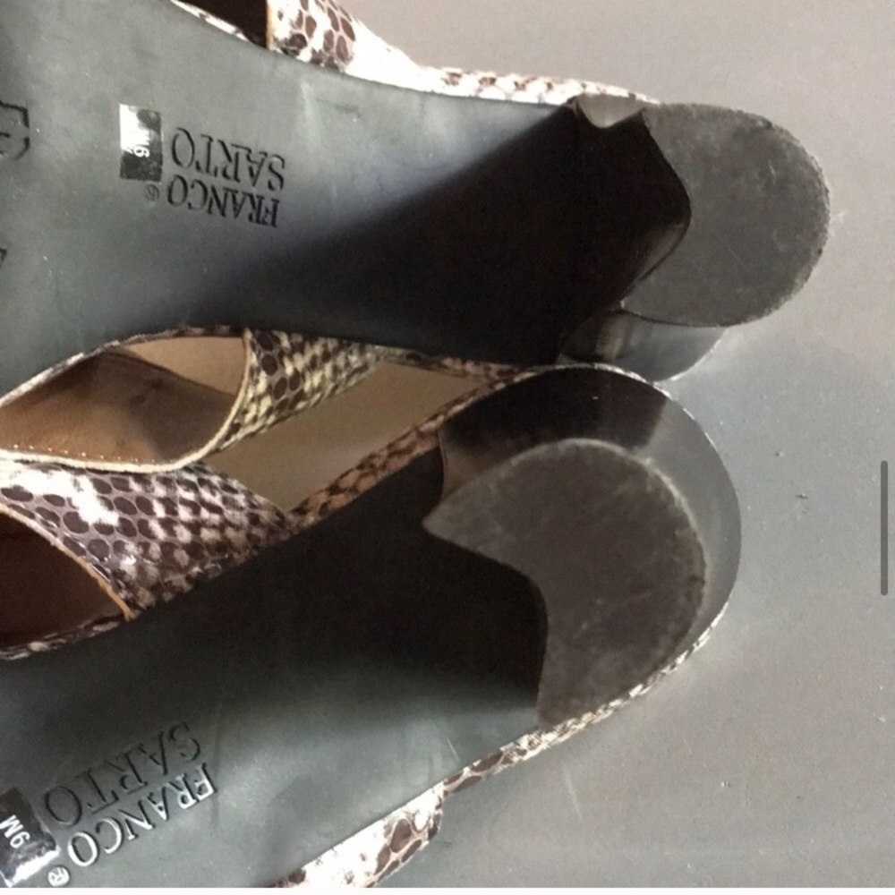 Franco Sarto Snakeskin Genuine Leather Sandals 9 - Picture 8 of 16